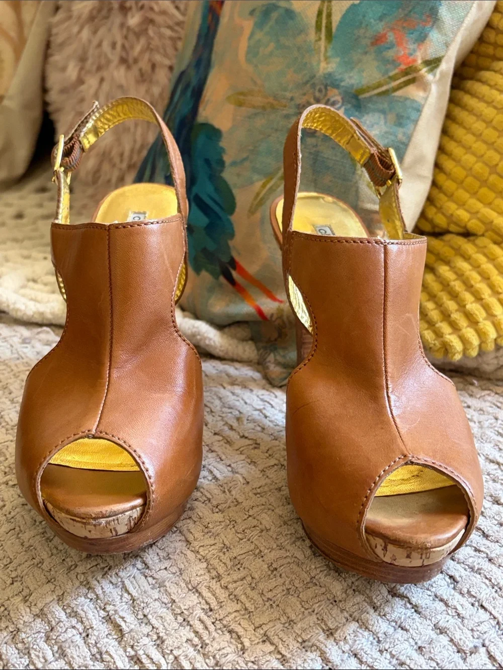 Charles David Tan Leather Peep-Toe Platform Slingbacks Size 7.5B